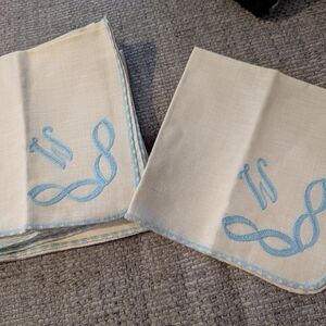 Elegant Cream Napkins with Blue Embroidery